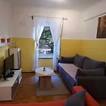 Holiday home Idila